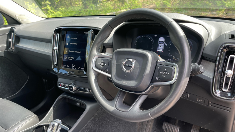 Volvo Xc40 1.5 T3 Inscription 5dr Petrol Estate